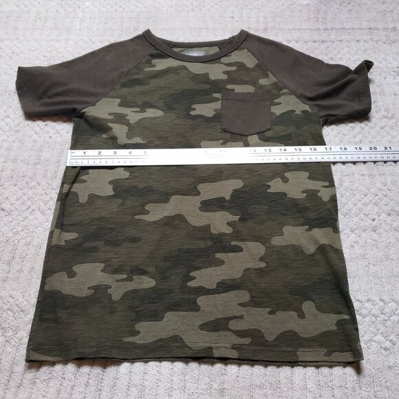 Eddie Bauer Boys Short Sleeve Camo Shirt Size L 14/16 - Picture 4 of 8